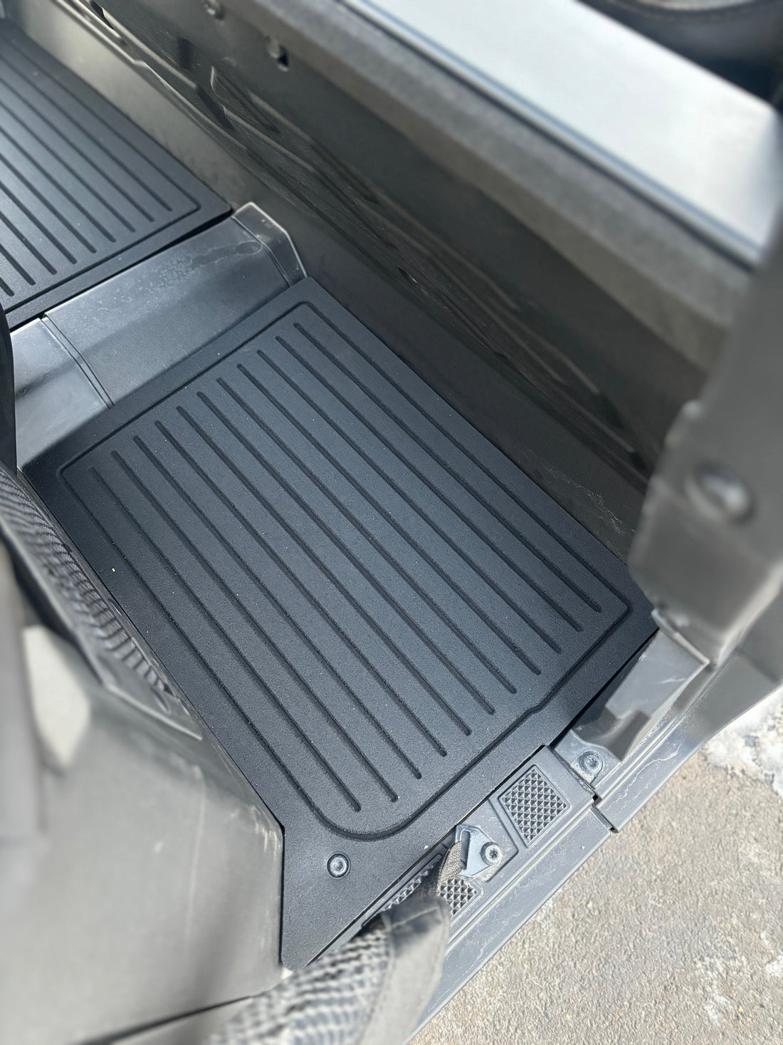Terick Rubber Floor Mats for Polaris Ranger Mid Size 570
